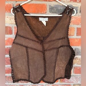 SMH Brown Leather Vest Crochet Vest Sz Medium Preowned